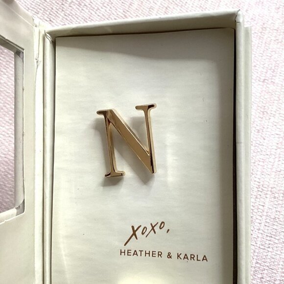 LARK & IVES COLLECTIVES THE GOLD MONOGRAM LYRICS PINS "N" - Picture 5 of 9